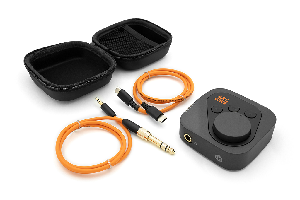 ARC ON•EAR by IK Multimedia